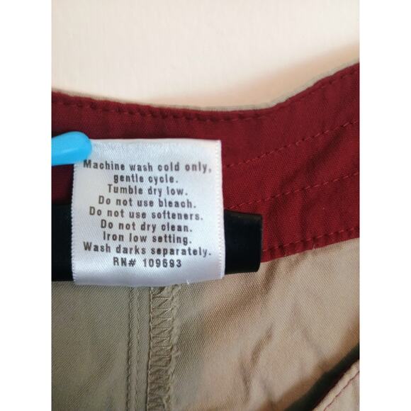 Athleta Cargo Capri Pants Womens Medium Beige Outdoor Athleisure Hiking Shorts - Picture 7 of 8